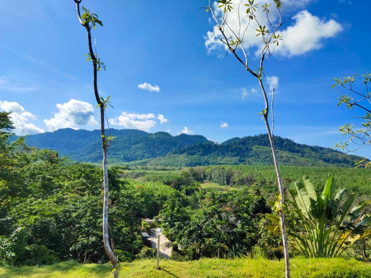 Khaolak Blue Sky Villa Khao Lak Eksteriør billede