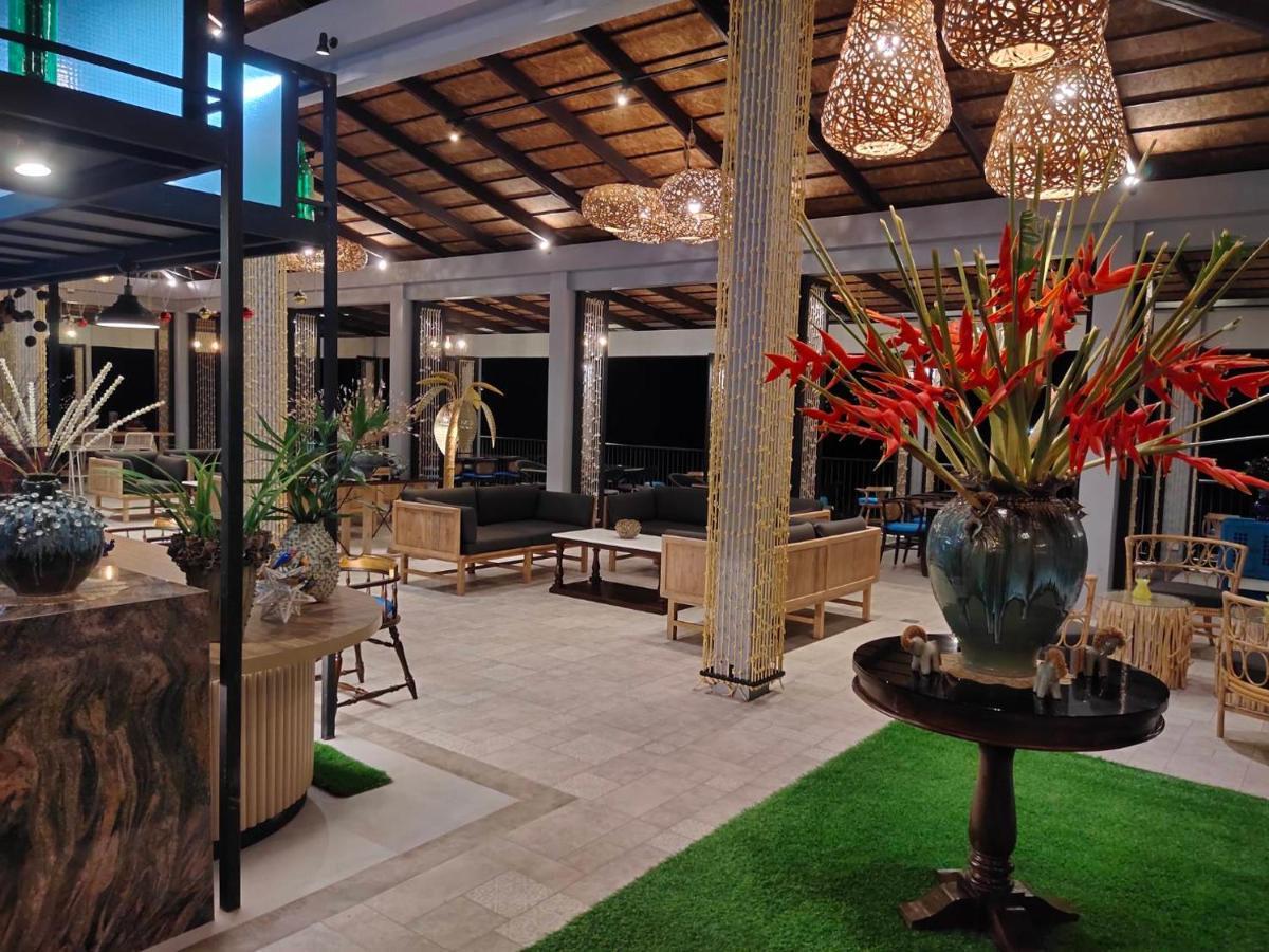 Khaolak Blue Sky Villa Khao Lak Eksteriør billede
