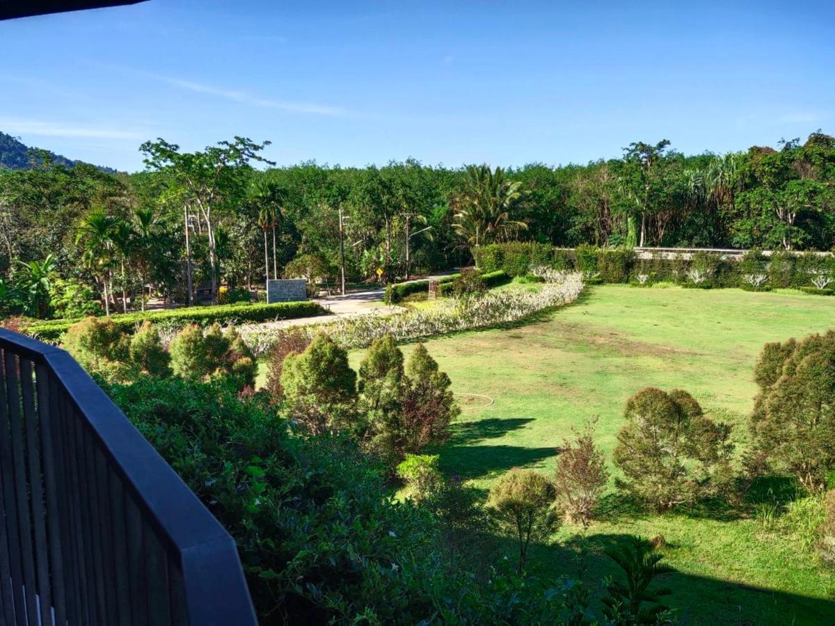 Khaolak Blue Sky Villa Khao Lak Eksteriør billede