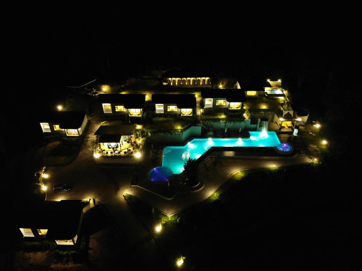 Khaolak Blue Sky Villa Khao Lak Eksteriør billede